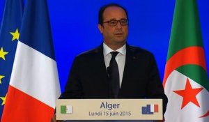 Conférence de presse à Alger