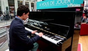Gare de Lyon, ils jouent du piano en attendant leur train