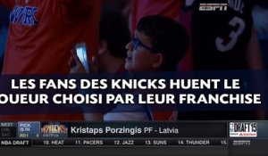 Les fans des Knicks huent le joueur choisi par leur franchise