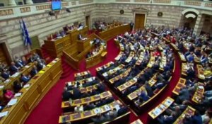 Grèce: le référendum du gouvernement Tsipras approuvé par le parlement
