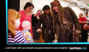 Johnny Depp alias Jack Sparrow rend visite à des enfants malades !