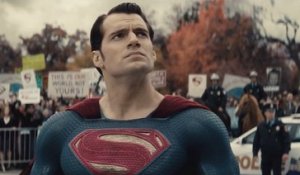 Bande-annonce : Batman v Superman : L'Aube de la Justice - VO (2)