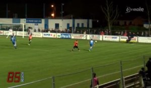 Football. National : Le Poiré-sur-Vie vs Dunkerque (4-2)