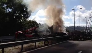 Blocage du Pont de l'Iroise par les agriculteurs