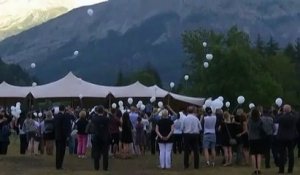 Germanwings : 149 ballons lâchés dans les Alpes en hommage aux victimes du crash aérien