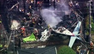 Un avion de tourisme s'écrase sur une maison à Tokyo, trois morts