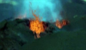 Le Piton de la Fournaise en éruption pour la troisième fois en 2015