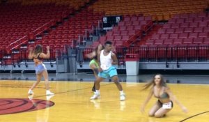 Un danseur explose les sélections des danseuses des Miami Heat en NBA !
