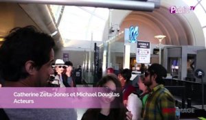 Exclu Vidéo : Catherine Zeta-Jones et Michael Douglas : ils débarquent en famille à Los Angeles