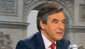 Lui président, François Fillon organisera cinq référendums