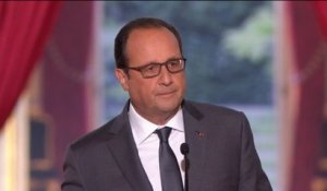 François Hollande : "La politique de baisse des impôts sera poursuivie en 2016"