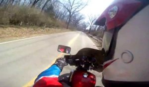 Grosse chute à moto à plus de 100km/h - Accident violent