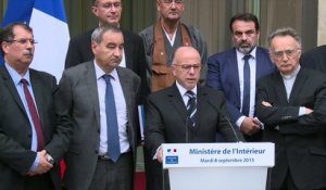 Conférence de presse de Bernard Cazeneuve et de François Clavairoly en présence des représentants des cultes en France