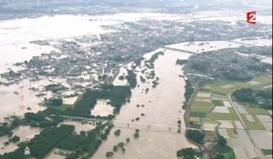 Japon : la ville de Joso submergée après le passage du typhon Etau