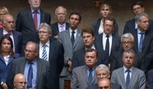 Une minute de silence à l'Assemblée nationale en hommage aux victimes des intempéries