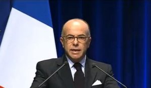 Cazeneuve appelle à la mobilisation des forces de l'ordre