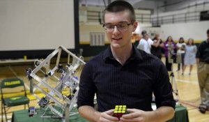 Un robot fini un Rubik's Cube en 2,39 sec et bat le record du monde