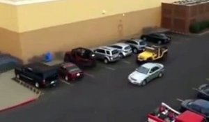 Ne jamais piquer la place d'un 4x4 sur un parking