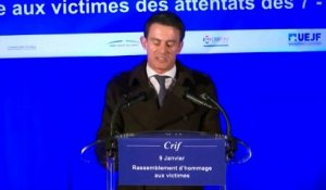 Valls rend hommage aux victimes de l'Hyper Cacher