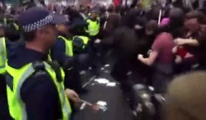 Affrontements entre étudiants et policiers à Londres