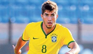 Doublé de passes décisives pour Lucas Silva