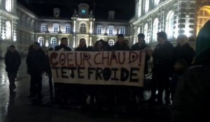 Amiens - De jeunes communistes entonnent le Chant des partisans