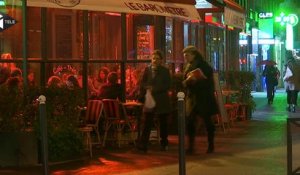 Après les attentats, la jeunesse se retrouve sur les terrasses parisiennes