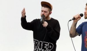 2 beatboxeurs chanteurs énorme! Entre Dubstep et Beatbox!