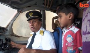 Pour 1$ des enfants indiens peuvent voyager dans un avion airbus qui ne décolle pas