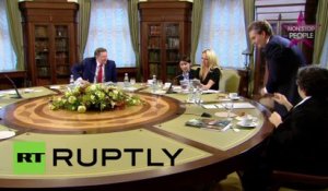 Pamela Anderson au Kremlin : Son hallucinant conseil de géopolitique