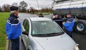 Contrôle A 84 à Braffais sur l'aire de la Baie