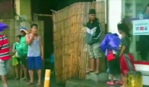 Arrivée de l'effrayant typhon Melor aux Philippines