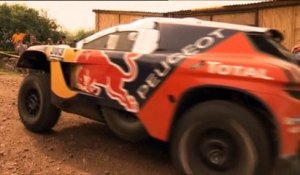 Dakar 2016 : la Peugeot 2008 DKR en pleine action