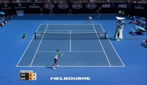 Open d'Australie - Tomas Berdych tire dans les "bijoux de famille" d'un juge de ligne