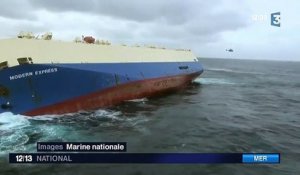 Golfe de Gascogne : le cargo Modern Express toujours à la dérive