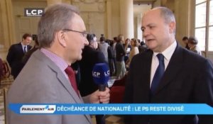 Déchéance de nationalité : le groupe PS à l'Assemblée demande au gouvernement de revoir sa copie