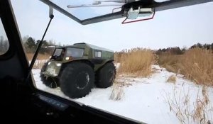 Le véhicule tout-terrain russe Sherp ATV