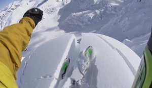 Un skieur professionnel canadien déclenche une avalanche