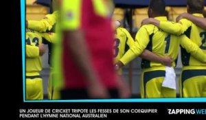 Un joueur de cricket caresse le postérieur de son coéquipier pendant l’hymne national (vidéo)