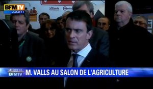"L'insulte ne fait pas avancer les choses", répond Valls aux agriculteurs