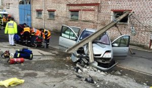 Vitry-en-Artois : après un accident, un pylône électrique s'abat sur une voiture