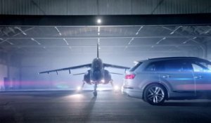 L'Audi SQ7 TDI défie un avion de chasse