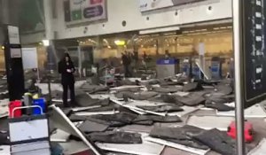 L'intérieur de l'aéroport de Bruxelles après les attentats