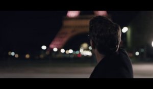 Iron Man prend la Tour Eiffel d'assault de nuit à Paris ! Captain America 3
