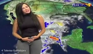 Cette Miss Météo mexicaine avec son legging trop moulant fait le buzz et on comprend pourquoi... Hot