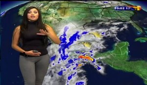 Tenue moulante d'une Miss Météo à la TV mexicaine