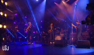 Aviation - The Last Shadow Puppets - Le live du 05/04 - CANAL +