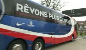 Foot - C1 - PSG : L'arrivée du bus du PSG à l'hôtel des joueurs