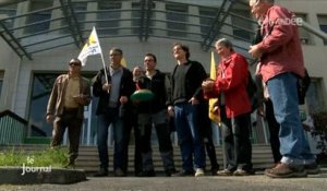 Vendée : Mobilisation devant la Chambre d'agriculture