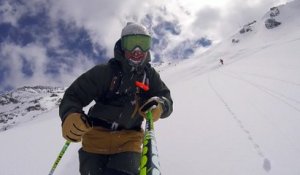 Romain Grojean profite d’une fin de saison enneigée sur l'Aiguille rouge !